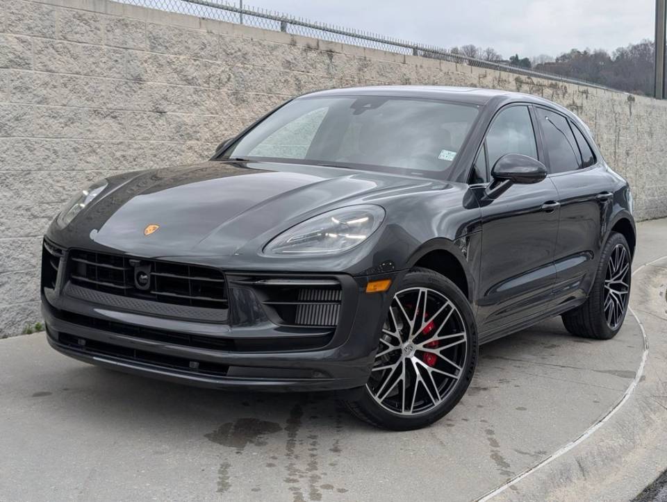 2026 Porsche Macan