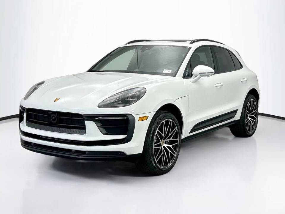 2026 Porsche Macan