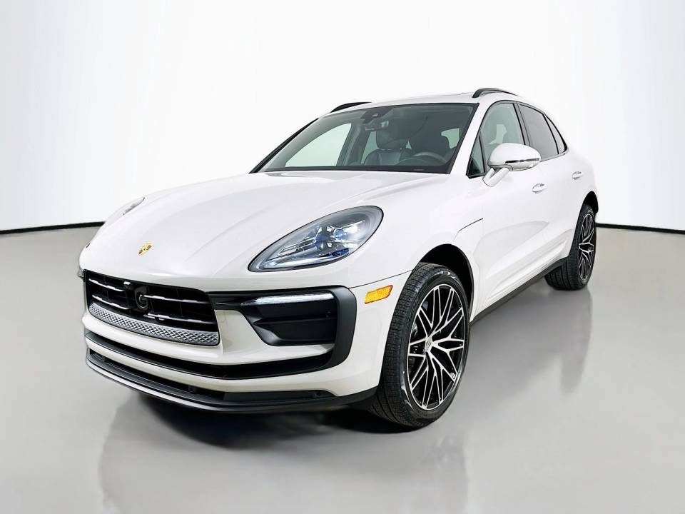 2026 Porsche Macan
