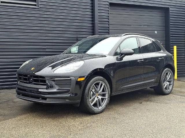 2026 Porsche Macan T