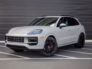 2026 Porsche Cayenne -'s photo