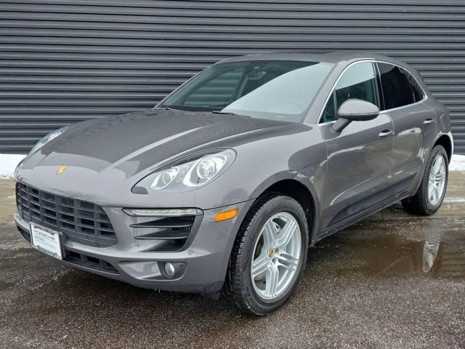 2016 Porsche Macan S