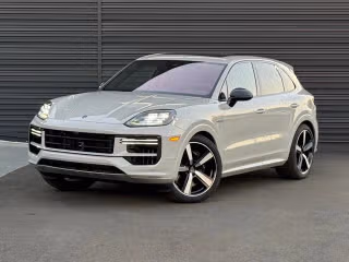 2025 Porsche Cayenne Turbo E-Hybrid - Photo 1