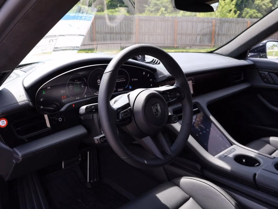 2026 Porsche Taycan Turbo S - Photo 27