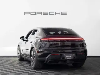 2026 Porsche Macan Base - Photo 21