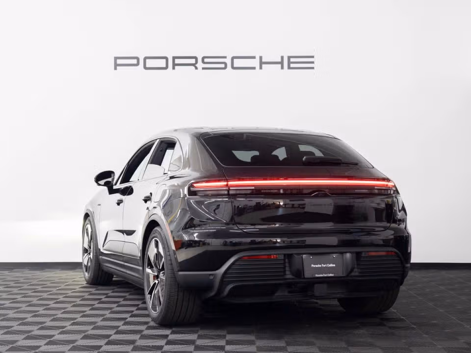 2026 Porsche Macan Base - Photo 19