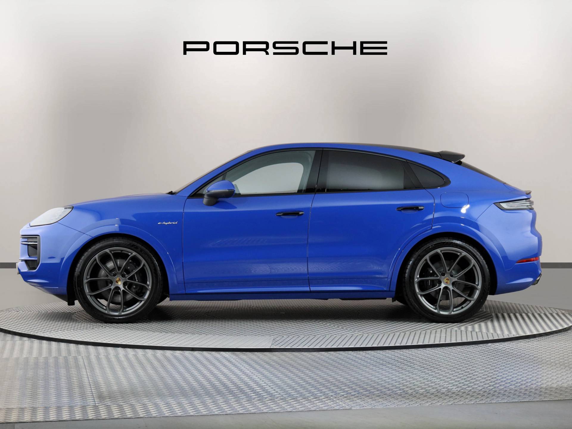 Cayenne E-Hybrid Coupé, photo 2 of 41