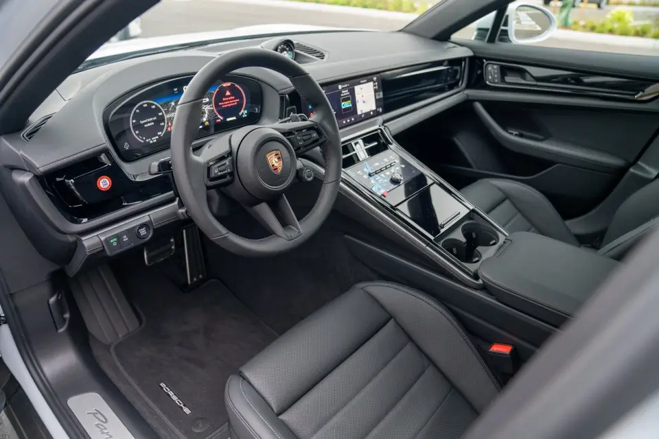 2026 Porsche Panamera Base - Photo 31