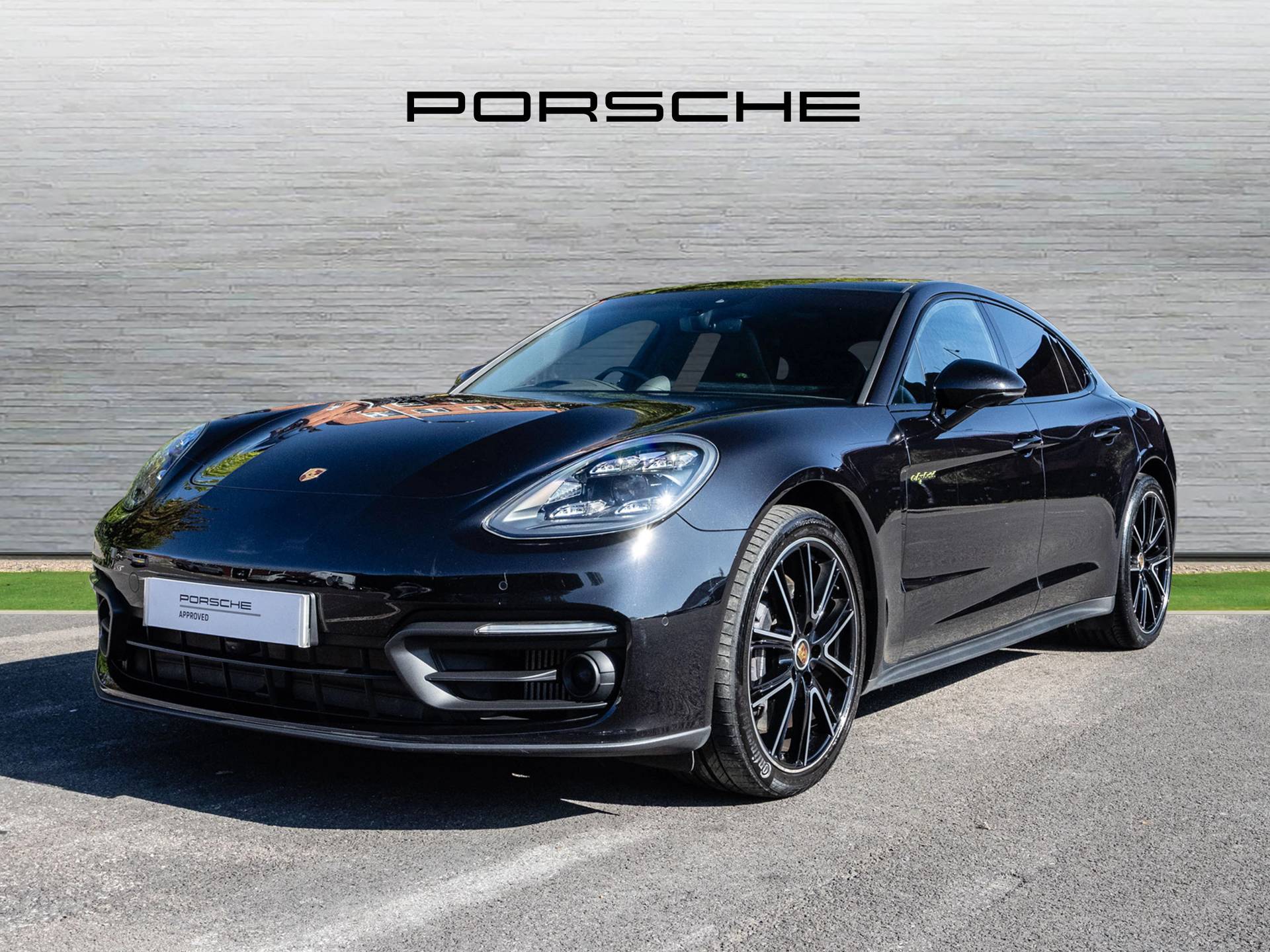 Panamera 4 E-Hybrid, photo 1 of 47