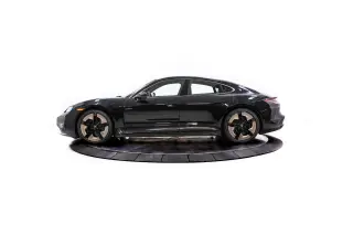 2026 Porsche Taycan Turbo S - Photo 13