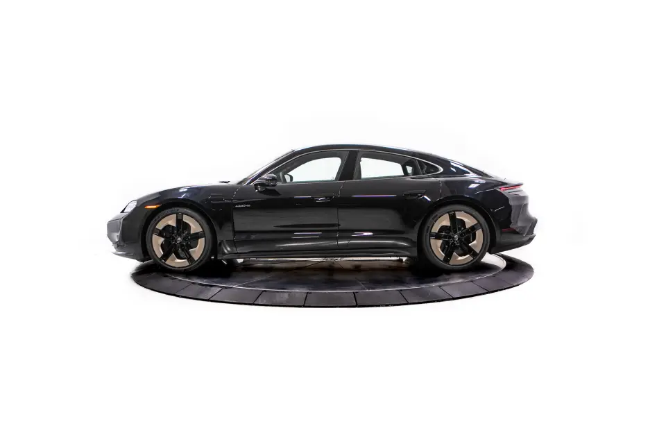2026 Porsche Taycan Turbo S - Photo 15