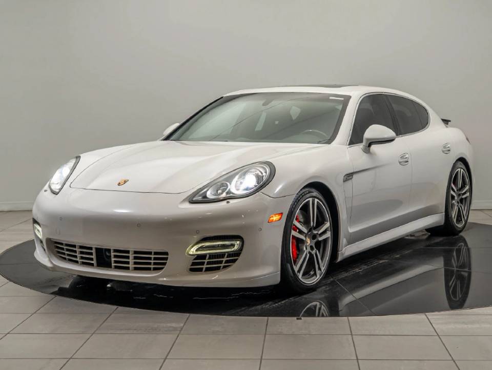 2011 Porsche Panamera Turbo