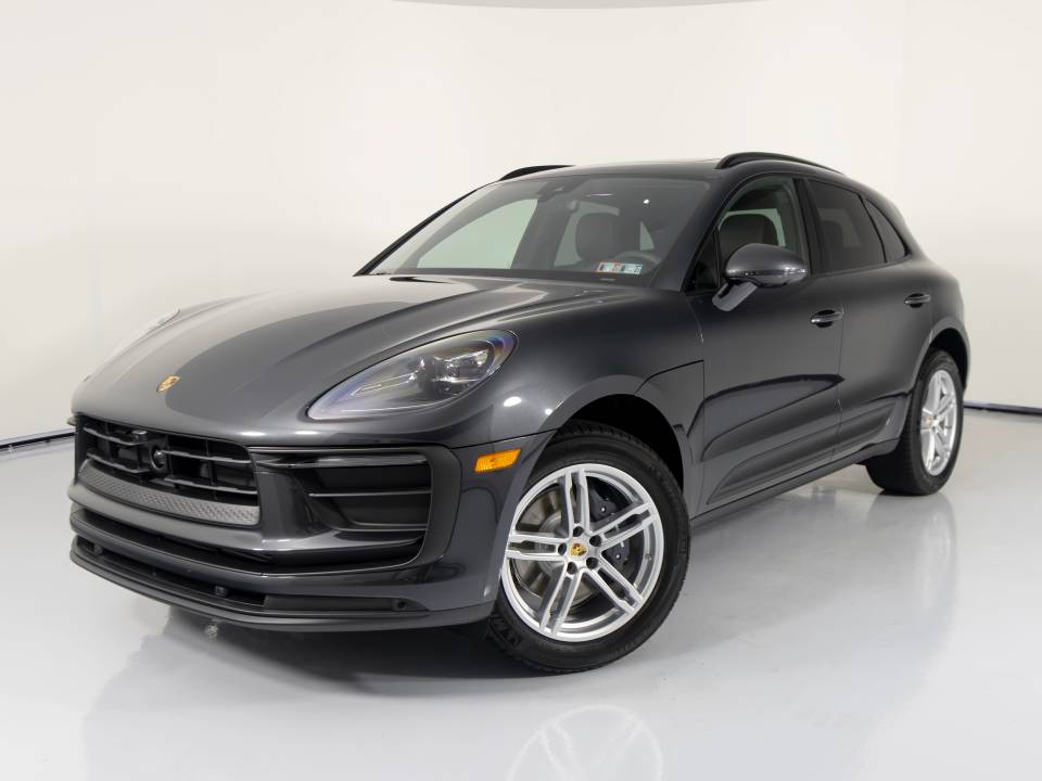 2026 Porsche Macan