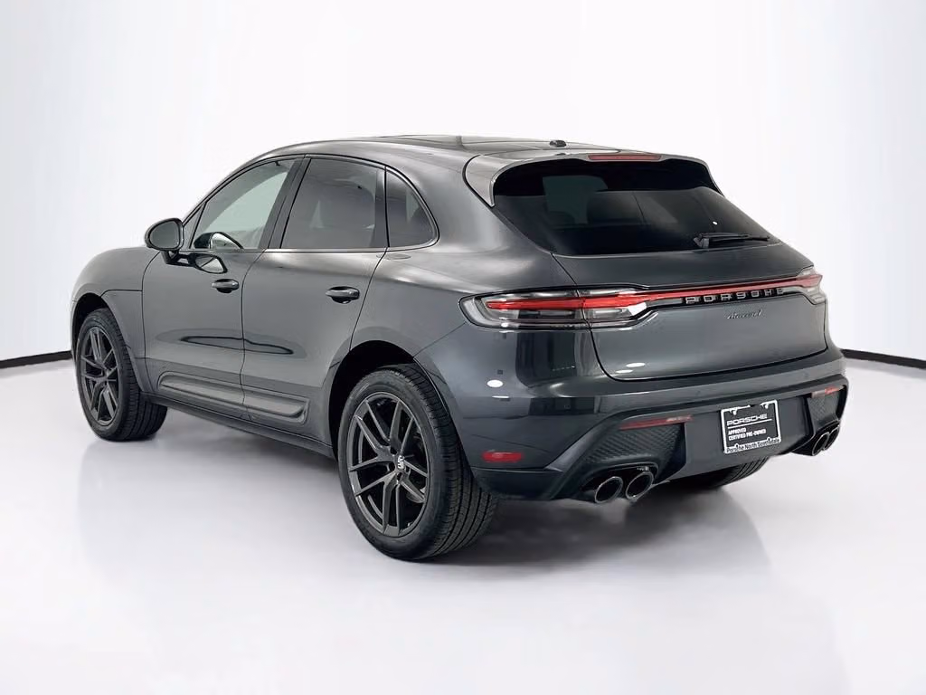 2025 Porsche Macan Base - Photo 20