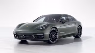 2023 Porsche Panamera Turbo S's photo