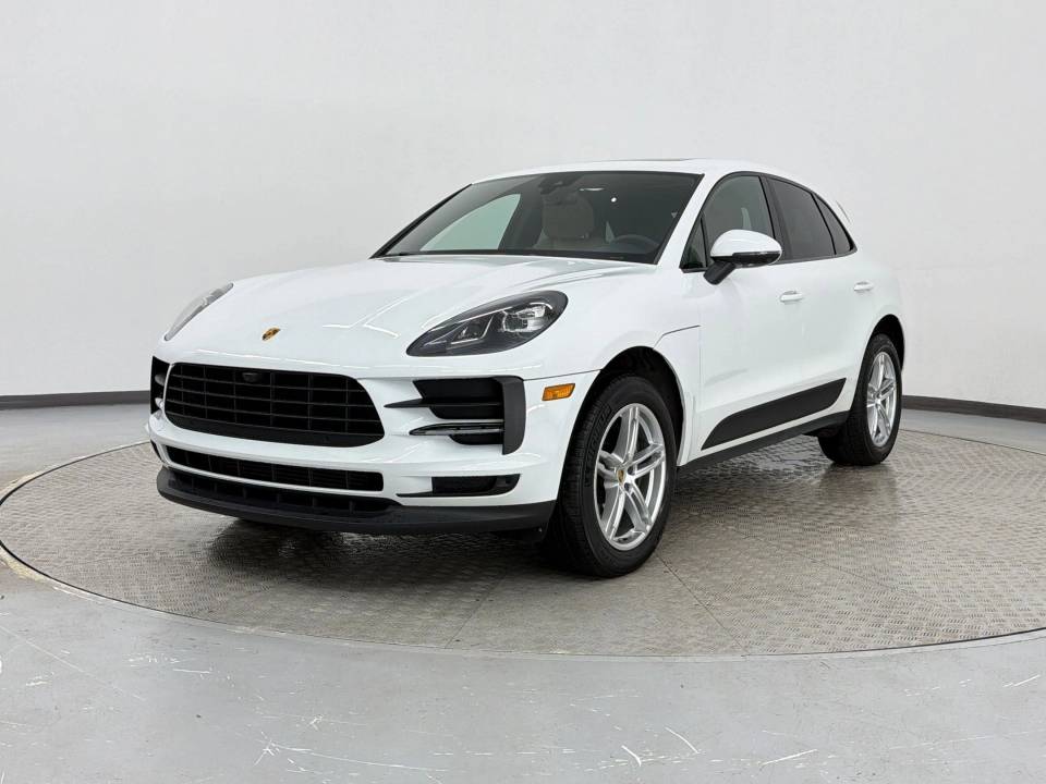 2021 Porsche Macan Base