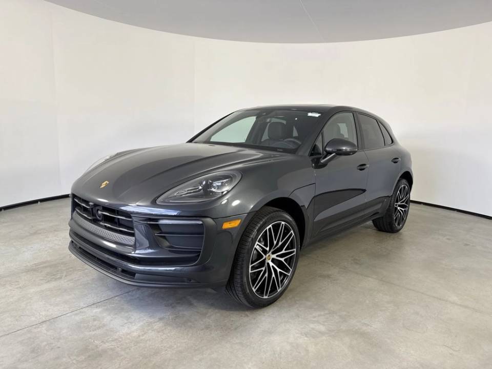 2026 Porsche Macan T