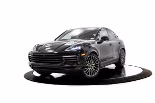 2023 Porsche Cayenne Platinum Edition E-Hybrid's photo