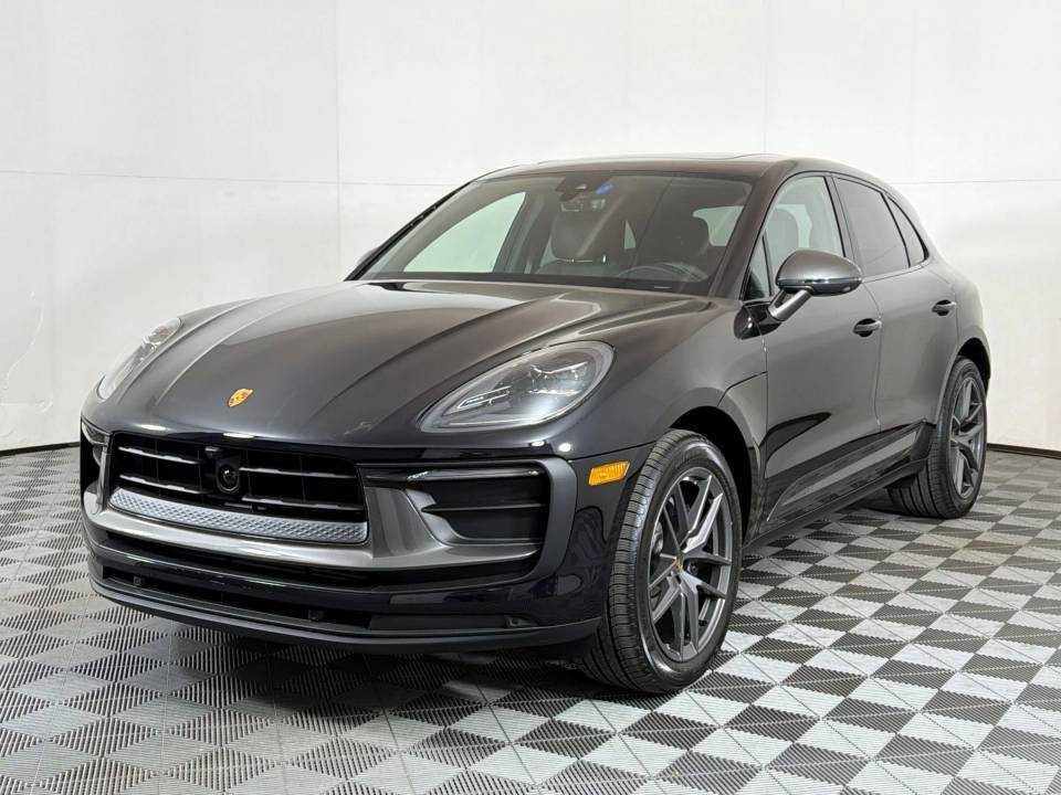 2026 Porsche Macan T