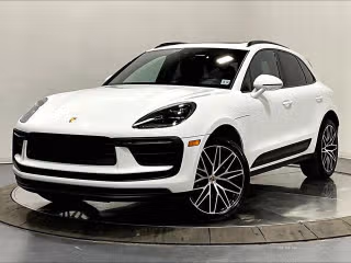 2026 Porsche Macan's photo