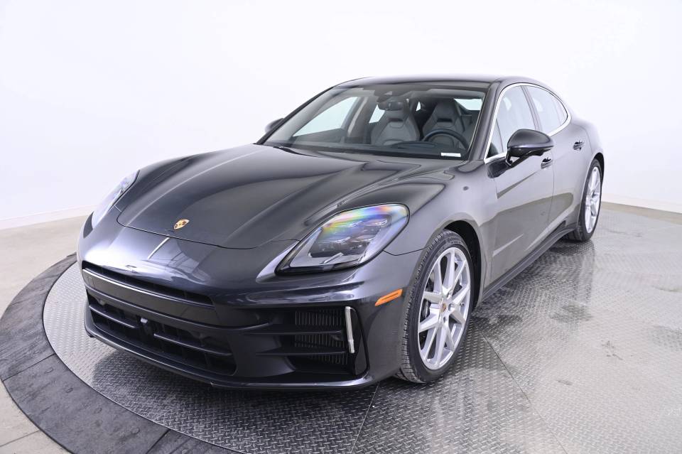 2026 Porsche Panamera