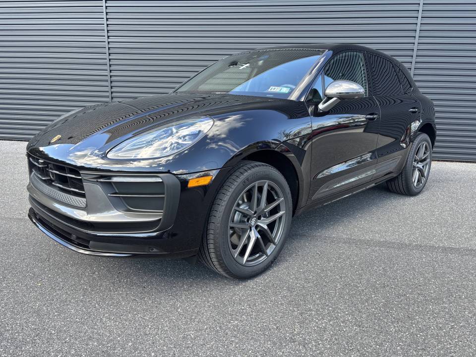2026 Porsche Macan T