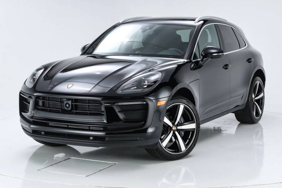 2026 Porsche Macan