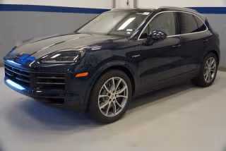 2026 Porsche Cayenne E-Hybrid's photo
