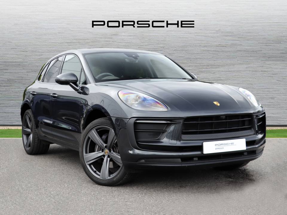 2025 Porsche Macan