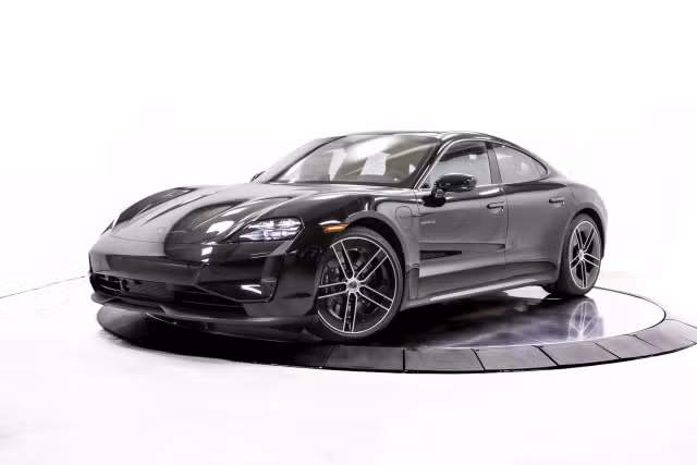 2026 Porsche Taycan Turbo - Photo 2