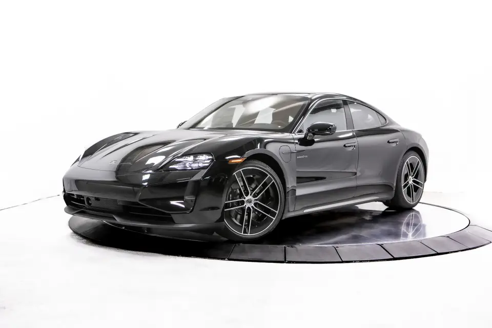2026 Porsche Taycan Turbo - Photo 7