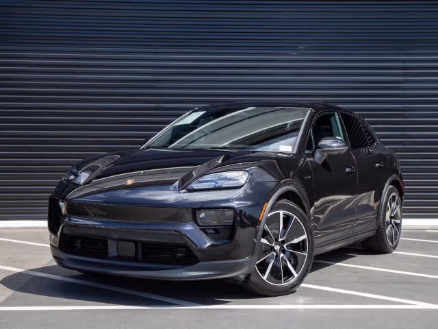 Used 2025 Porsche Macan S with VIN WP1AB2XA5SL154399 for sale in Thousand Oaks, CA