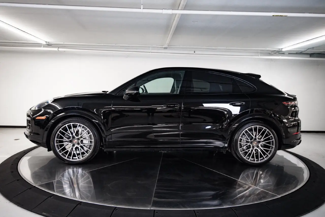 2020 Porsche Cayenne Turbo Coupe, photo 16