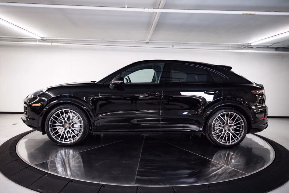 2020 Porsche Cayenne Turbo Coupe, photo 11