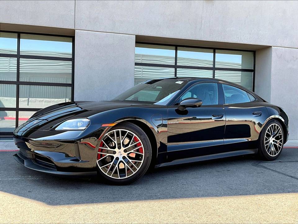 2025 Porsche Taycan