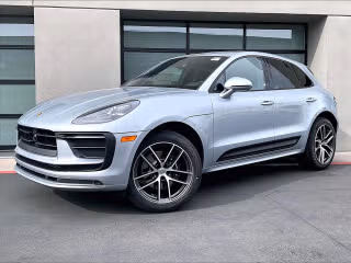 2026 Porsche Macan's photo