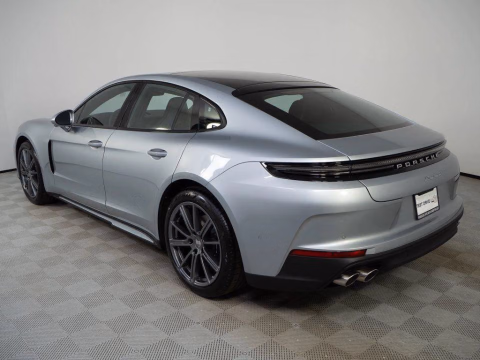 2026 Porsche Panamera Base - Photo 19