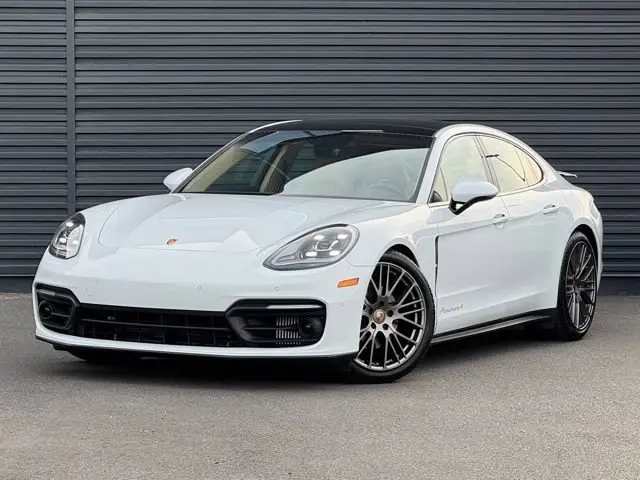 2023 Porsche Panamera 4 Platinum Edition (MY23)