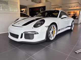 2016 Porsche 911 R's photo
