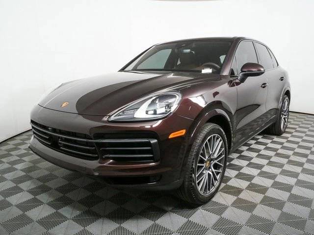 2023 Porsche Cayenne Base
