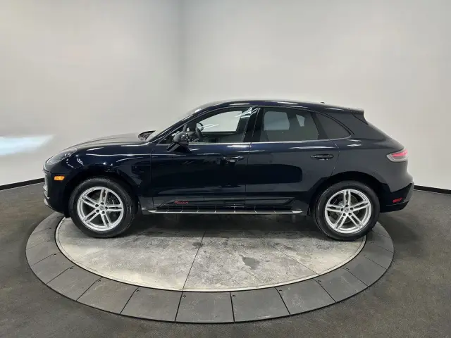 2026 Porsche Macan T - Photo 14
