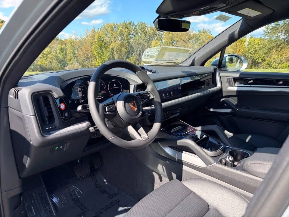 2026 Porsche Cayenne E-Hybrid - Photo 27
