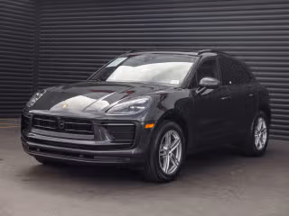 2026 Porsche Macan's photo