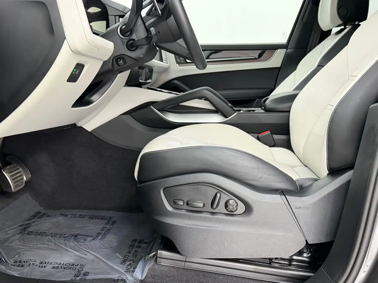 2026 Porsche Cayenne E-Hybrid - Photo 40