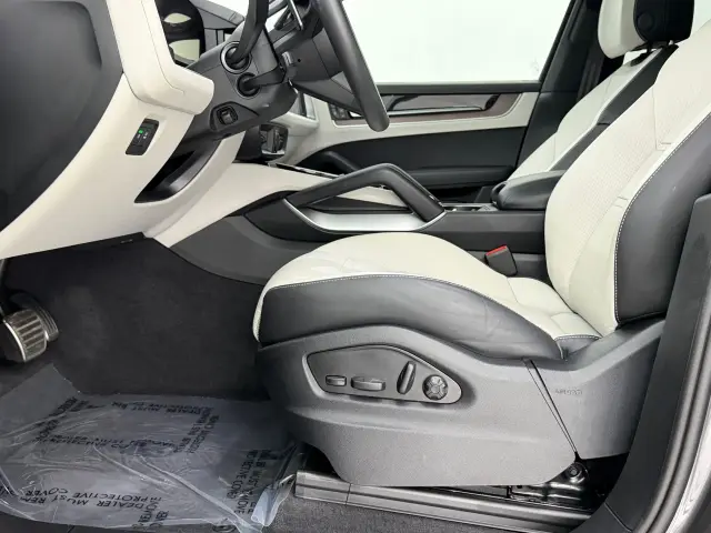 2026 Porsche Cayenne E-Hybrid - Photo 38