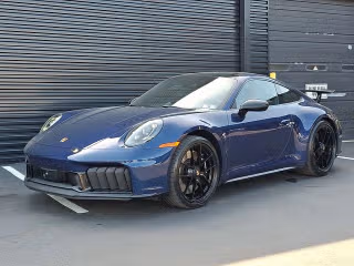 2025 Porsche 911 Carrera 4 GTS Coupe's photo