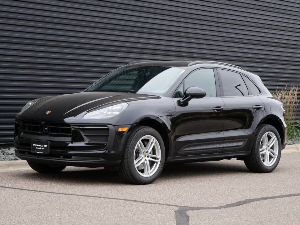 2026 Porsche Macan T