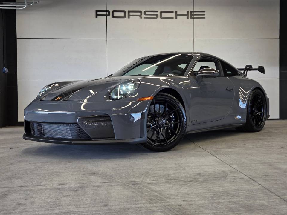 2025 Porsche 911