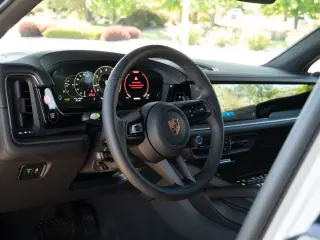 2026 Porsche Cayenne Base - Photo 29
