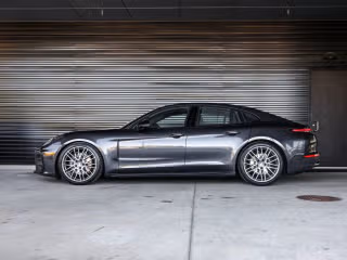 2026 Porsche Panamera Base - Photo 9